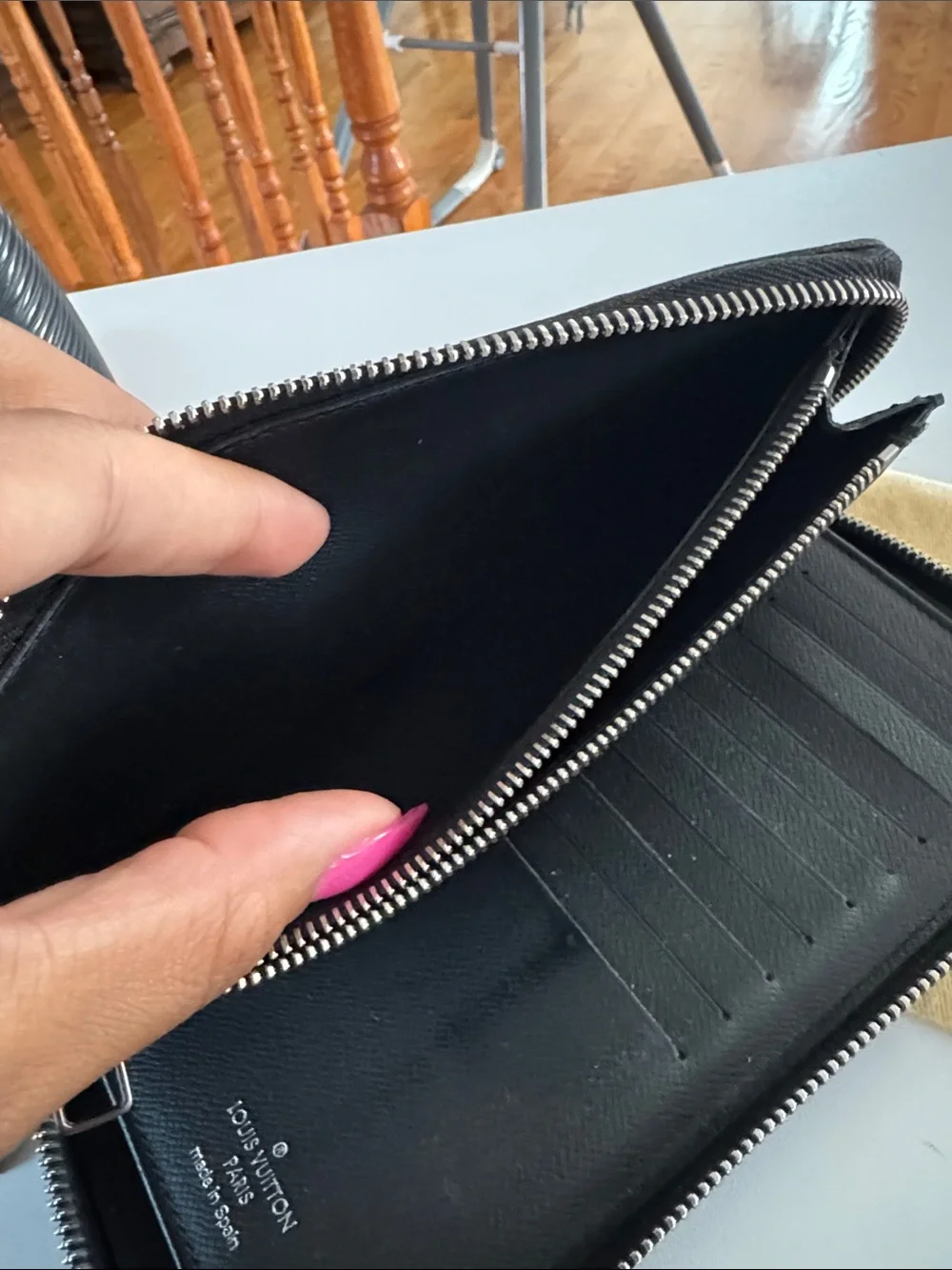 Authentic Louis Vuitton Black Leather Zip Wallet